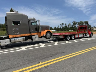 Hardeman's Wrecker Service