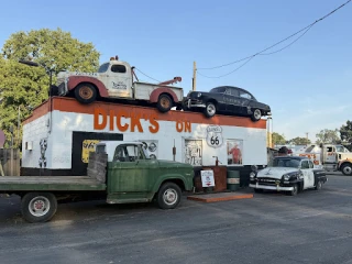 Dick's Towing Service Inc.