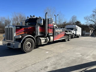 Paddack's Wrecker & Heavy Transport - Heavy Duty Towing and Semi Trailer Tractor Towing Service