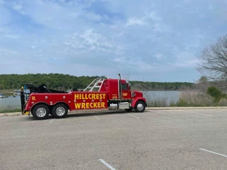 Hillcrest Wrecker & Garage