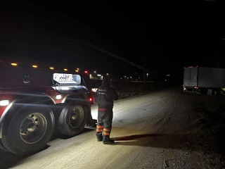 Santa Fe Tow Service - Cars, Heavy Duty & Semi Truck Towing