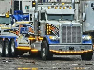 Mosbys Towing & Transport LLC
