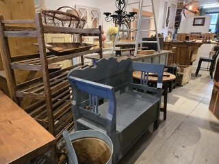 European Country Antiques