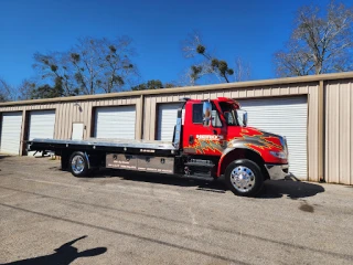 Hero's Towing and Recovery