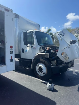 Mobile Semi Truck Mechanic Davie - FRK Mechanic Solutions LLC