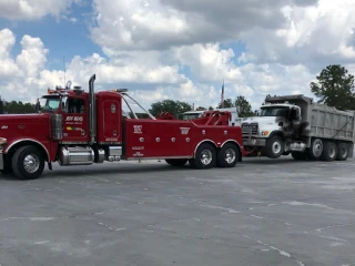Jeff Revis Wrecker Service