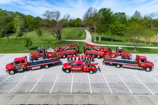 Santa Fe Tow Service - Cars, Heavy Duty & Semi Truck Towing