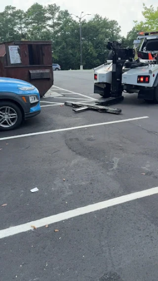 J & P Towing and Transporting