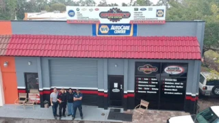 Strong's Auto Center & Bonita Muffler