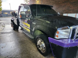 Lightning Towing & Recovery