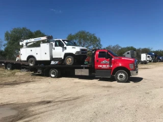 Treviño Towing