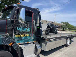 Midway Towing & Wrecker - Arlington