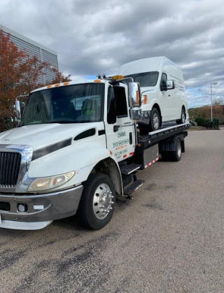 Chamito Towing - We buy Junk Cars