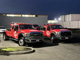 Fitz Towing & Recovery - Cars & Semi Truck Heavy Duty Wrecker