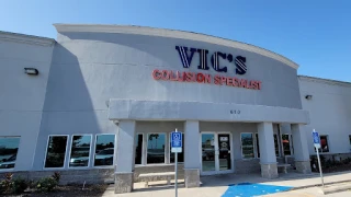 Vic's Auto Rebuilders