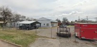 Owen's Motor Inn Garage