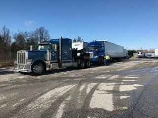 1st Choice Towing & Recovery – Heavy Duty