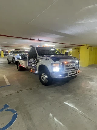 Gustavo towing servicio de Grua