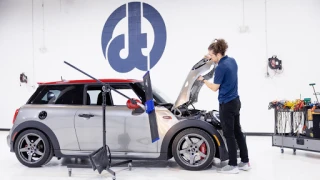 Dentless Touch - Dent & Hail Repair