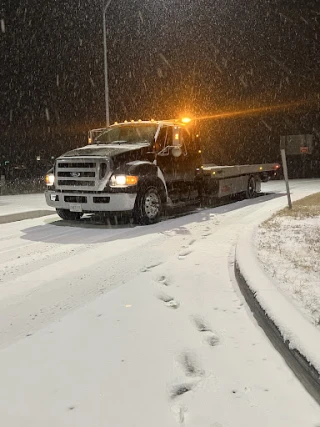 Oakmont Towing & Recovery
