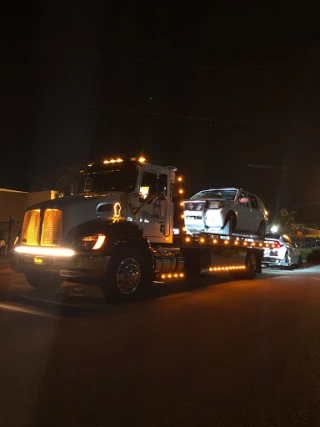 Executive Towing and Recovery inc