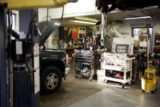 Walnut Springs Towing & Auto Repair