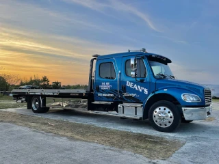 Dean's Towing & Recovery