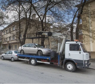 Neil Churn's Towing Services