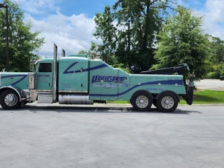 Upright Towing and Recovery, LLC