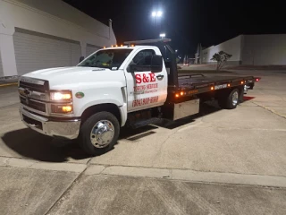 S & E Towing Service