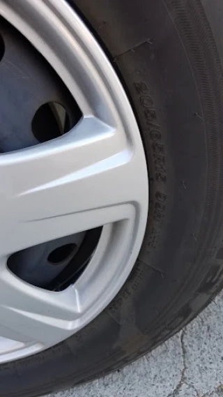 Salvador Auto Repair & Smog Check