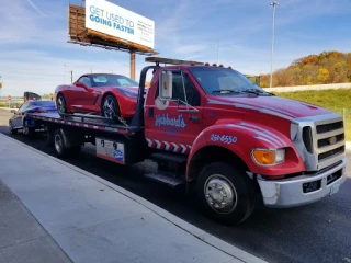 Hubbard's Towing, LLC