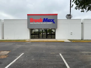 Tow Trucks USA - Tow Trucks for sale and towing parts and accessories