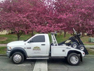 On The Hook Towing and Recovery