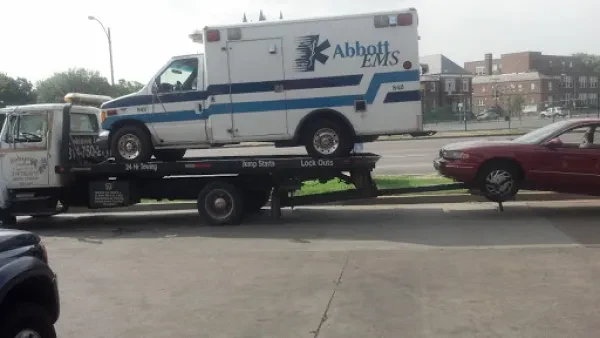 Robinson Towing LLC - photo 3