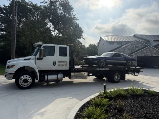 Hook 'Em Up Wrecker Service Inc.