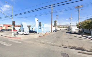 Glenoaks Auto Wrecking Inc.