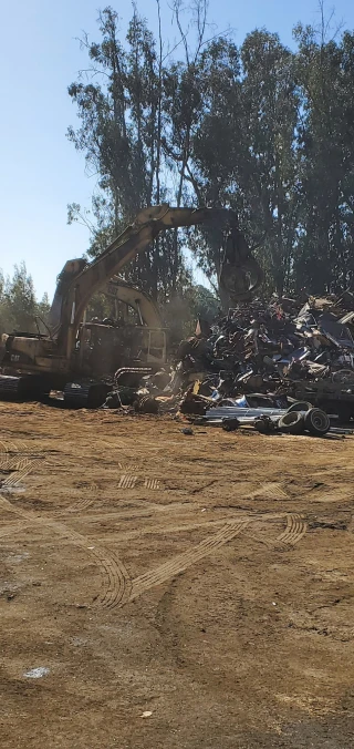 R & R Auto Wrecking - Reliable Recycling