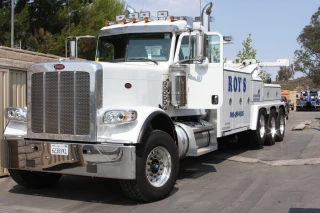 Roy's Towing