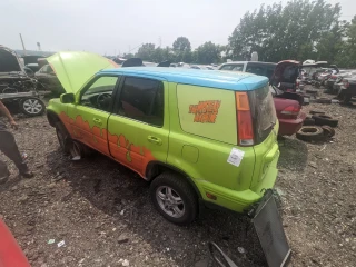 Lucky’s Self Serve Auto Parts