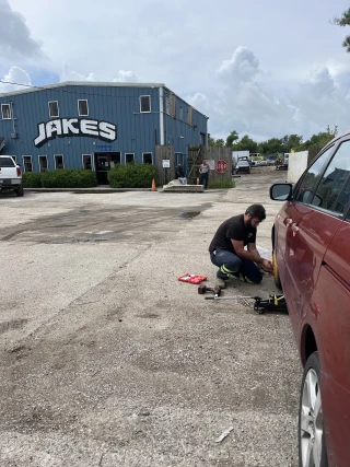 Jake's Towing and Used Auto Parts
