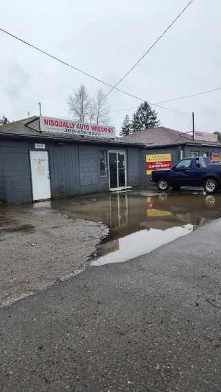 Nisqually Auto Wrecking