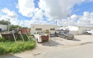 Ray's 72nd Street Auto Center