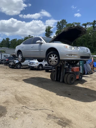 MD KIALIS - CASH FOR CARS