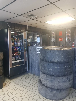 TWISTED METAL RECYLING AND AUTO PARTS