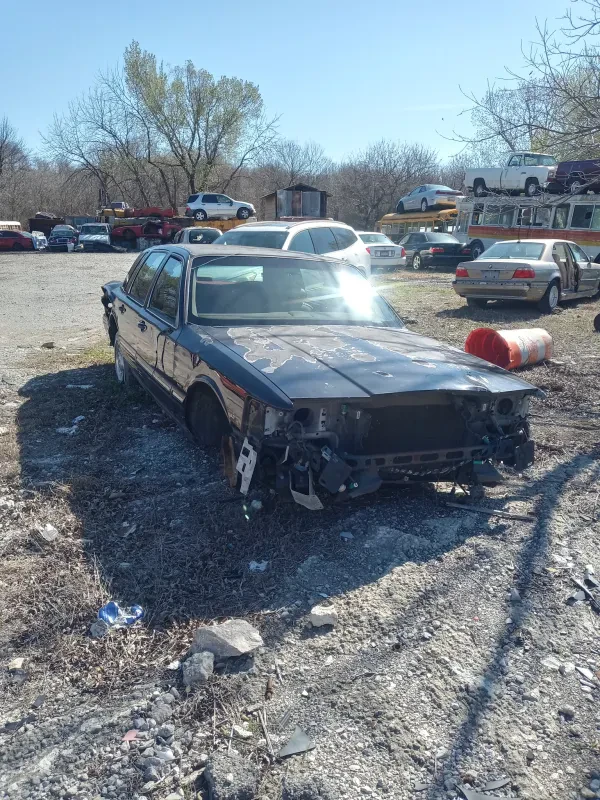 Rentie Brothers Auto Salvage - photo 3