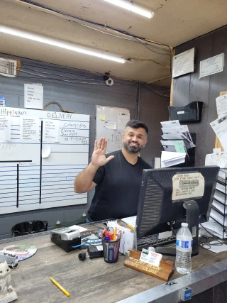 Flat Rock Auto Parts & Salvage