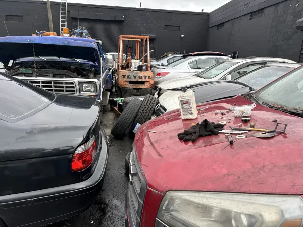 Irvington Junk Car - photo 2