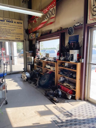 Broadway Truck & Auto