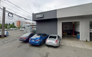 Automotive Parts Warehouse